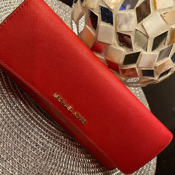 Michael Kors Handbags - Gorgeous Red Michael Kors wallet clutch